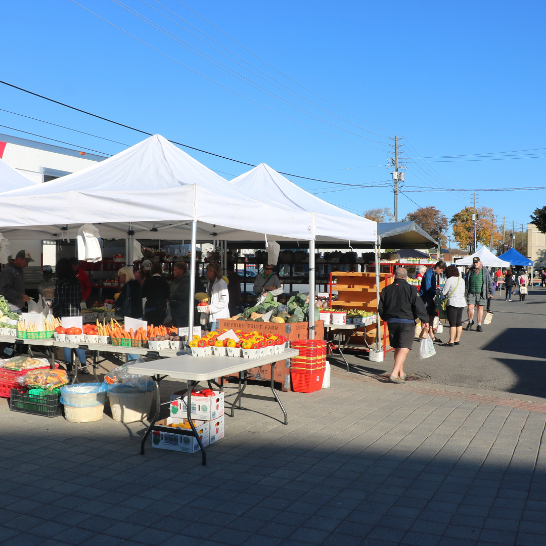 Farmers' market